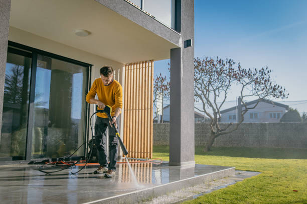 Animal Enclosure Cleaning in Colville, WA